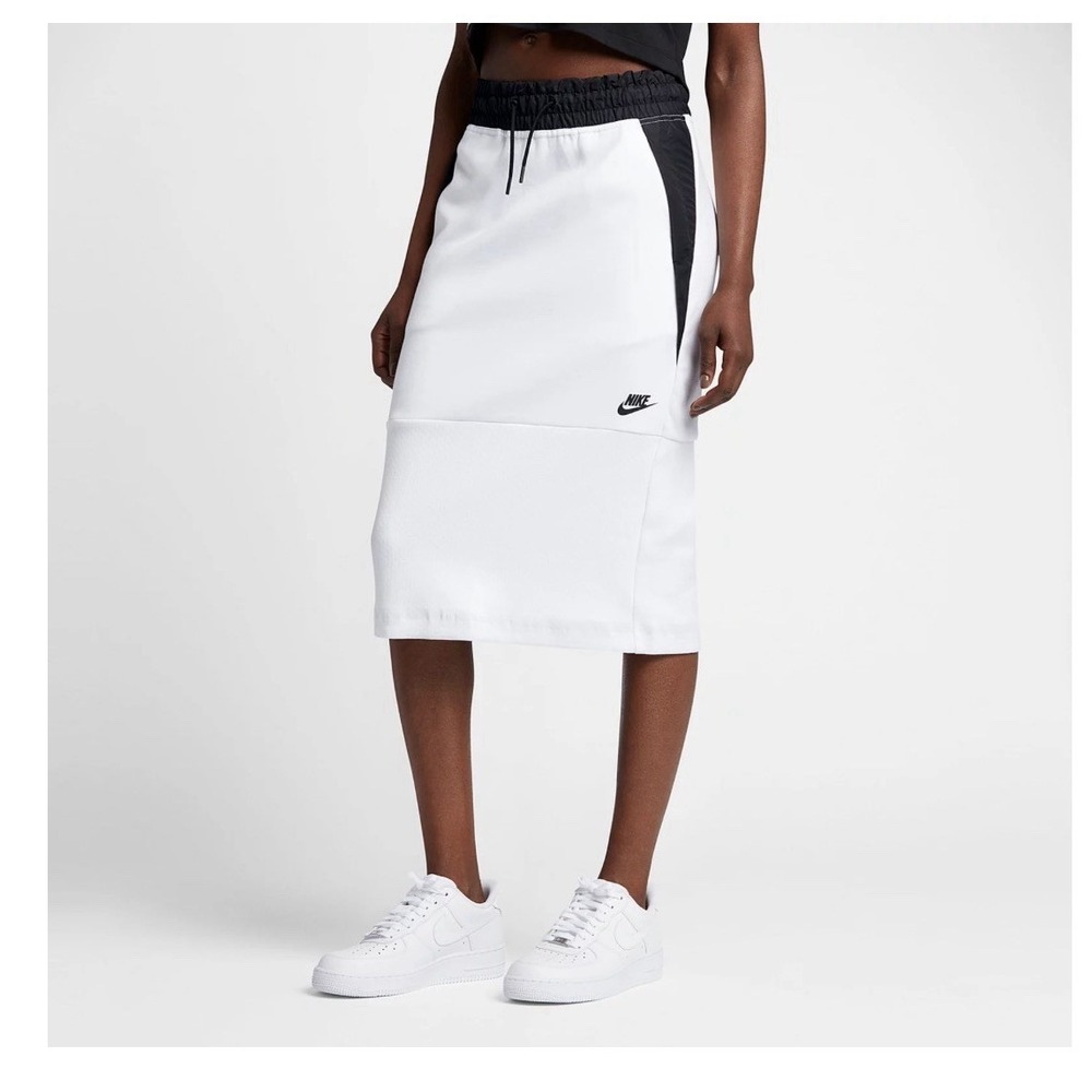 NIKE Air Sportswear Tech Pack Fleece Midi Skirt Black White Size XS
